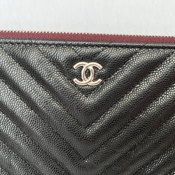 CHANEL Caviar Black Leather Chevron Clutch Medium O Case Pouch, 8 x 11 in - Picture 3 of 10